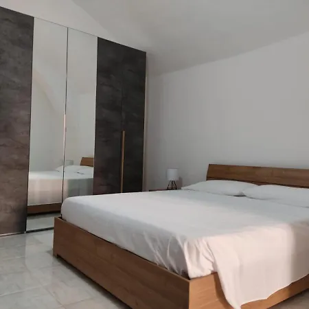 Apartamento A Casa Di Cosimina